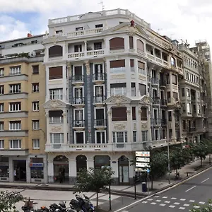  Pensión C7 España